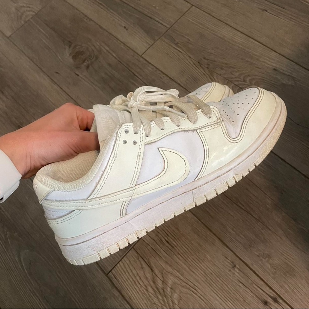 Nike Dunks Low “Sail White”